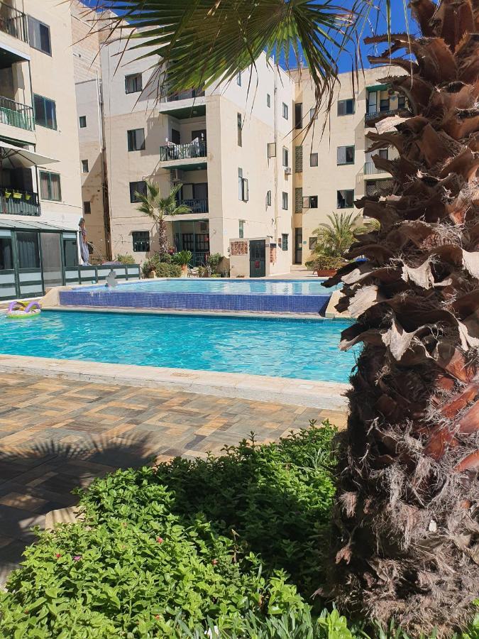 Pretty 2 Bedroom Apartment With Shared Pool Bahía de San Pablo Exterior foto