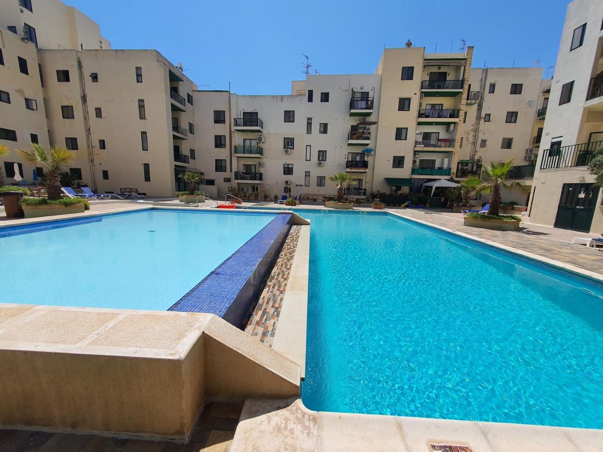 Pretty 2 Bedroom Apartment With Shared Pool Bahía de San Pablo Exterior foto
